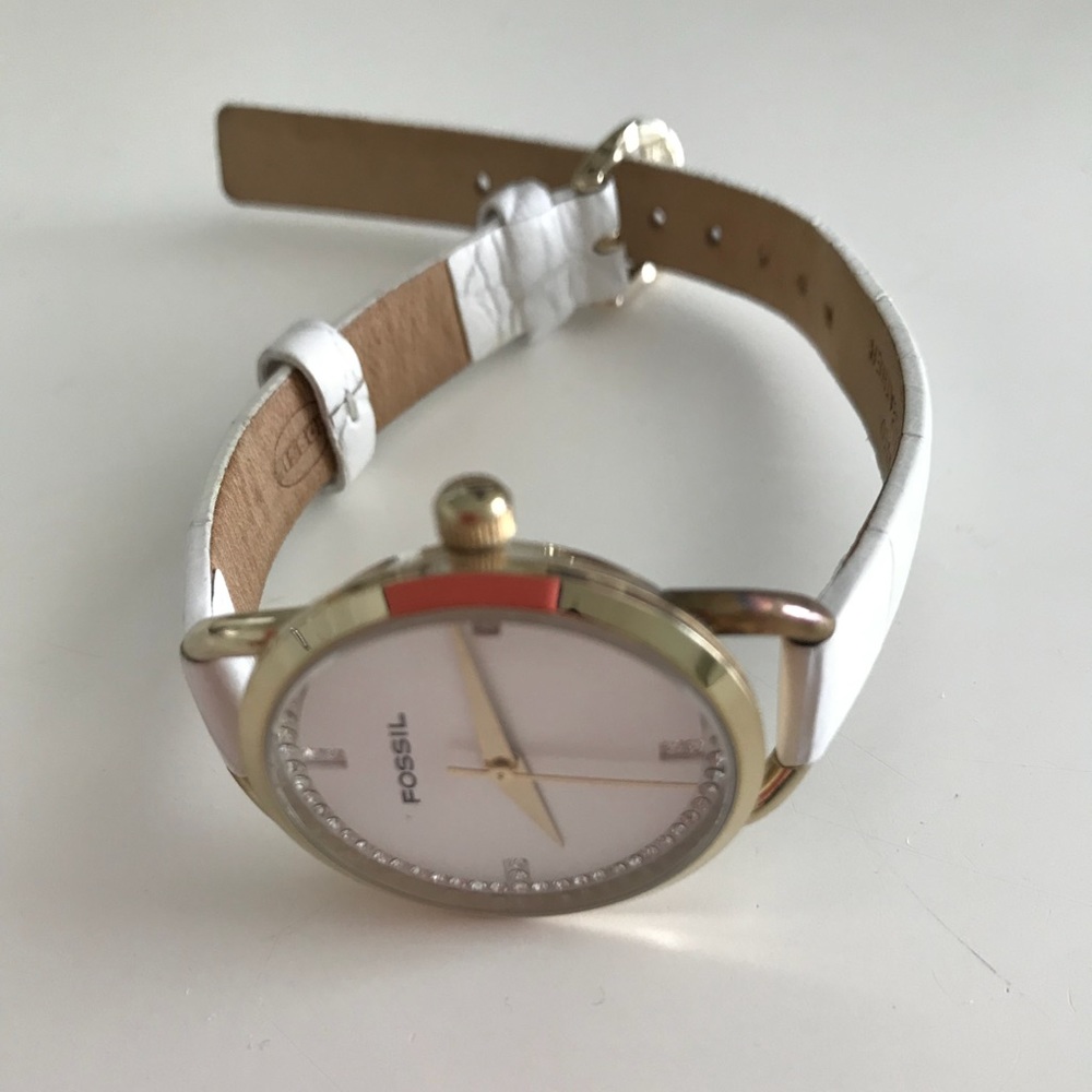 Fossil Watch - White/Gold Rhinestone - Picture 4 of 4
